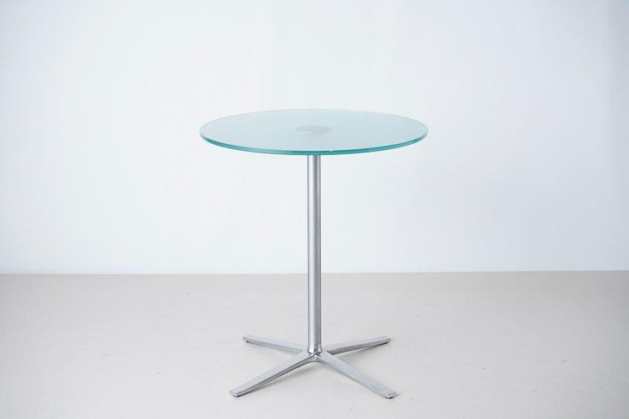 WalterKnoll "X-table" ラウンドカフェテーブル